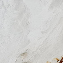Carregar imagem no visualizador da galeria, Alpina White Bookmatching Marble Slabs Polished - Livfloors Collection
