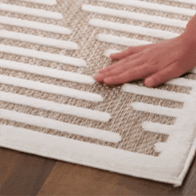 Carregar imagem no visualizador da galeria, Anah Cream Outdoor Rug
