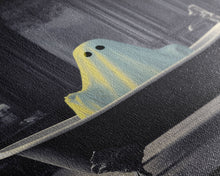 Carregar imagem no visualizador da galeria, Funny Ghost In a Bathtub Halloween Decor, Halloween Art Canvas Print, Spooky Ghost Wall Art, Fall Decoration, Halloween wall decor
