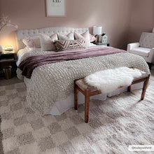 Carregar imagem no visualizador da galeria, Atira Light Brown Checkered Area Rug
