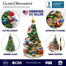Carregar imagem no visualizador da galeria, Festive Snowman and Christmas Tree Glass Ornament
