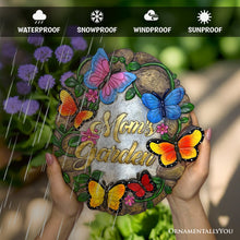 Carregar imagem no visualizador da galeria, Mom’s Garden with Butterflies Stepping Stone, 9.5" Decorative Outdoor Decoration
