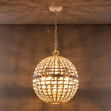 Cargar imagen en el visor de la galería, 6-Light Vintage And Farmhouse Globe Pendant Light in White
