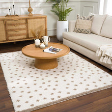 Cargar imagen en el visor de la galería, Chaia Dotted Cream &amp; Brown Plush Rug
