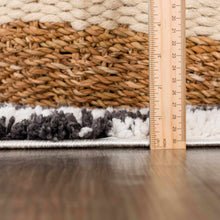 Carregar imagem no visualizador da galeria, Bauer Plush Black Rainbow Rug - Clearance

