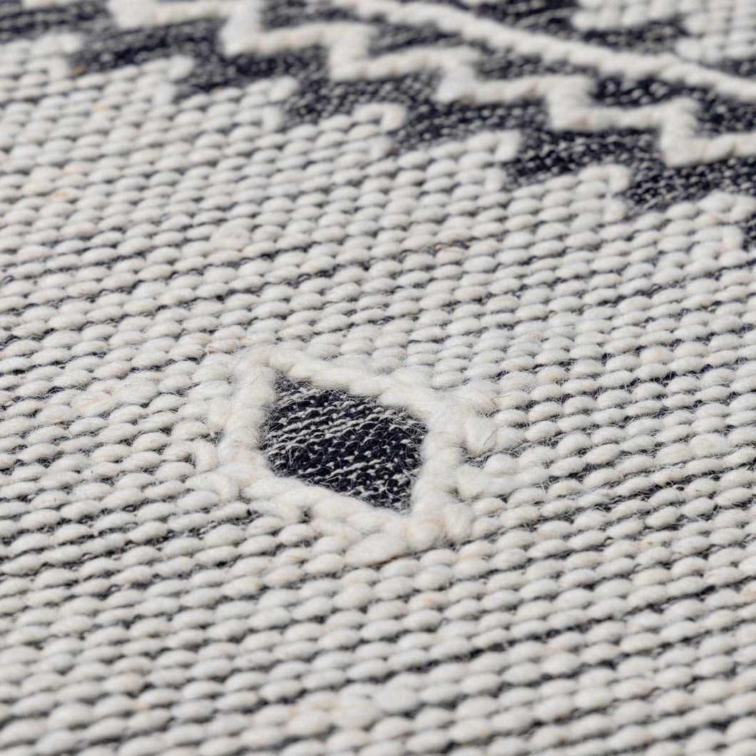 Brownhills Cream&Black Trellis Cotton Area Rug
