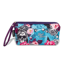 Carregar imagem no visualizador da galeria, BB Flower Skull Makeup Bag
