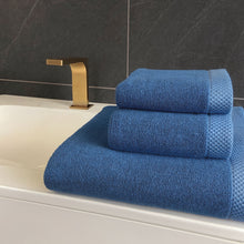 Load image into Gallery viewer, Bamboo 3 Piece Towel Set - Indigo
