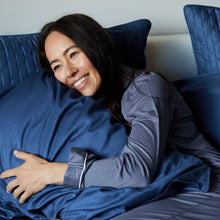 Load image into Gallery viewer, Bamboo Pillowcase Set – Indigo

