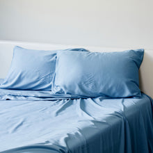 Load image into Gallery viewer, Bamboo Pillowcase Set – Ocean
