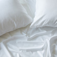 Load image into Gallery viewer, Bamboo Pillowcase Set – White
