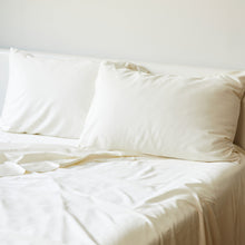 Load image into Gallery viewer, Bamboo Fitted Sheet - Ivory
