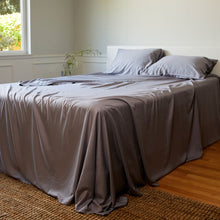 Load image into Gallery viewer, Bamboo Bed Sheet Set, Full - Platinum
