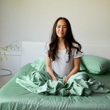 Carregar imagem no visualizador da galeria, Bamboo Bed Sheet Set - Seaglass

