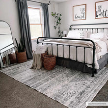 Load image into Gallery viewer, Barny Sage Flat Pile Washable Rug
