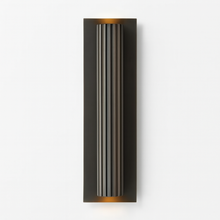 Load image into Gallery viewer, Barq Wall Lamp
