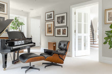Carregar imagem no visualizador da galeria, Be Yourself - Manor Borne Wall Paint

