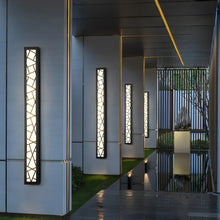 Load image into Gallery viewer, Black Creative Design Outdoor Waterproof Aluminum LED Tall Wall Lamp For Villa
