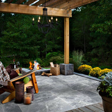 Load image into Gallery viewer, Bluestone Marble Pattern Tumbled Pavers - Full Truckload
