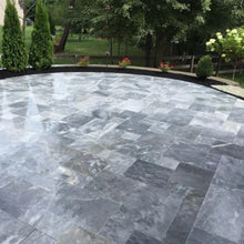 Load image into Gallery viewer, Bluestone Marble Pattern Tumbled Pavers - Full Truckload
