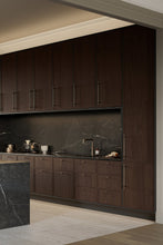 Carregar imagem no visualizador da galeria, Brushed Bronze &quot;Bond&quot; T-Bar Dual Finish Knob and Pulls
