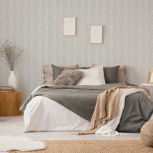 Carregar imagem no visualizador da galeria, Bridget Wallpaper by Fox and Pebble
