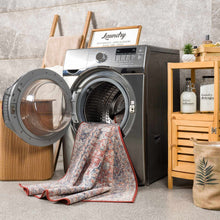Carregar imagem no visualizador da galeria, Ambre Washable Area Rug
