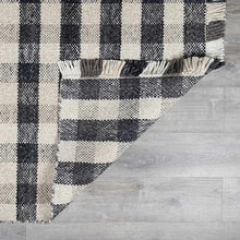 Cargar imagen en el visor de la galería, Chilliwack Gray Plaid Wool Rug
