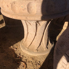 Carregar imagem no visualizador da galeria, Cantera Stone Equipales Dining Set
