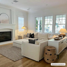 Cargar imagen en el visor de la galería, Caspar Hand Woven Natural Jute Rug
