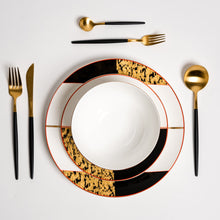 Cargar imagen en el visor de la galería, Ozarke&#39;s Tigress Golden Black Plates Set
