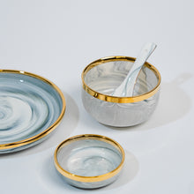 Cargar imagen en el visor de la galería, Modern Nordic Style Golden Border Marble &amp; Ceramic Tableware Sets
