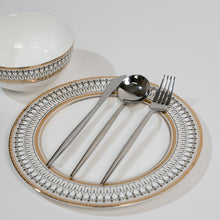 Carregar imagem no visualizador da galeria, Royal Cutlery Set
