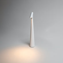 Load image into Gallery viewer, Lumi Rechargeable Lamp
