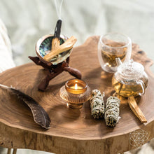 Load image into Gallery viewer, Master Cleanse - Deluxe Smudging Kit (10-Pieces)
