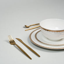 Carregar imagem no visualizador da galeria, Ozarke&#39;s Ripple Gold Rim Plates Set
