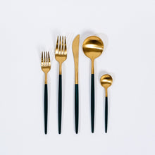 Cargar imagen en el visor de la galería, Royal Cutlery Set
