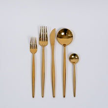 Cargar imagen en el visor de la galería, Royal Cutlery Set
