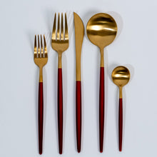 Carregar imagem no visualizador da galeria, Royal Cutlery Set
