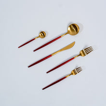 Cargar imagen en el visor de la galería, Royal Cutlery Set
