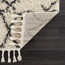 Load image into Gallery viewer, Emlenton Berber Shag with Tassels - Clearance
