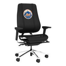 Load image into Gallery viewer, PhantomX Mesh Gaming Chair with New York Mets Logo
