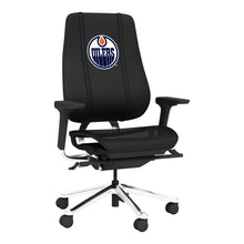 Load image into Gallery viewer, PhantomX Mesh Gaming Chair with Edmonton Oilers Logo
