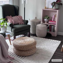 Load image into Gallery viewer, Dauin 3D Rainbow Area Rug with Tassels
