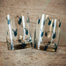 Load image into Gallery viewer, Deer Pattern - Mesh Stencil 9x12
