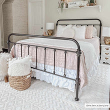 Load image into Gallery viewer, Drago White Washable Area Rug
