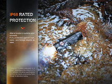 Carregar imagem no visualizador da galeria, Fenix E18R V2 Rechargeable LED Flashlight
