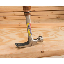 Carregar imagem no visualizador da galeria, Estwing E20S 20oz Rip Hammer w/ Leather Grip
