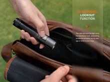 Cargar imagen en el visor de la galería, Fenix E28R V2 Rechargeable EDC Flashlight
