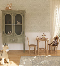 Carregar imagem no visualizador da galeria, Louise Wallpaper by Ali Anni

